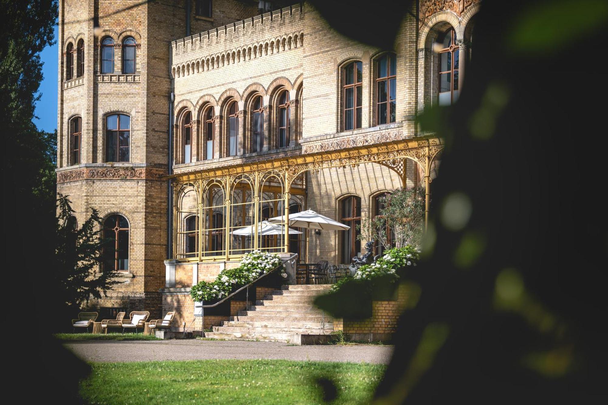 Hotel Schloss Neetzow Buitenkant foto